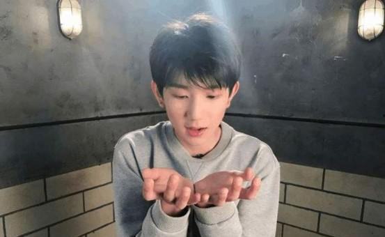 王源黑粉最新爆料视频在线观看,揭秘背后惊人真相 第1张 王源黑粉最新爆料视频在线观看,揭秘背后惊人真相 第1张